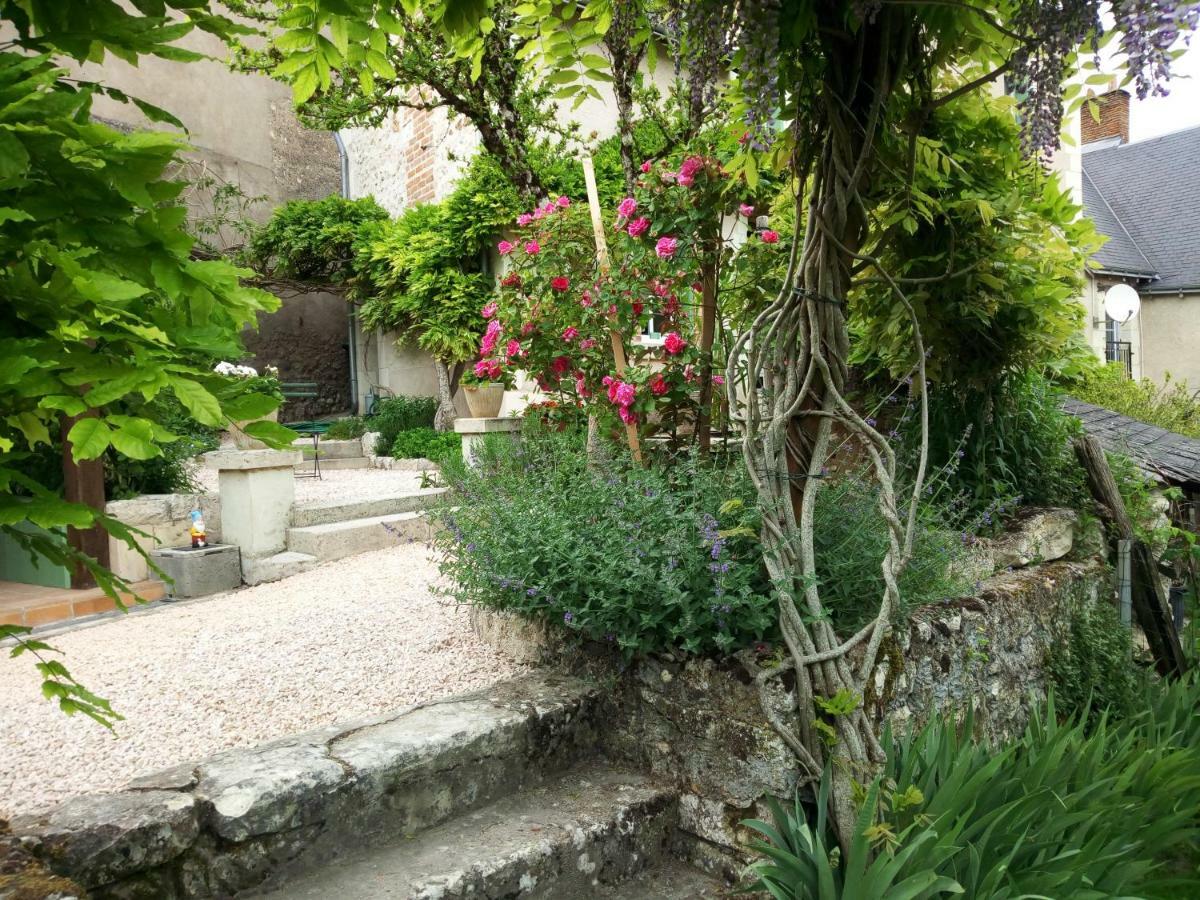 Monts Le Petit Jardin Yoyo酒店 外观 照片